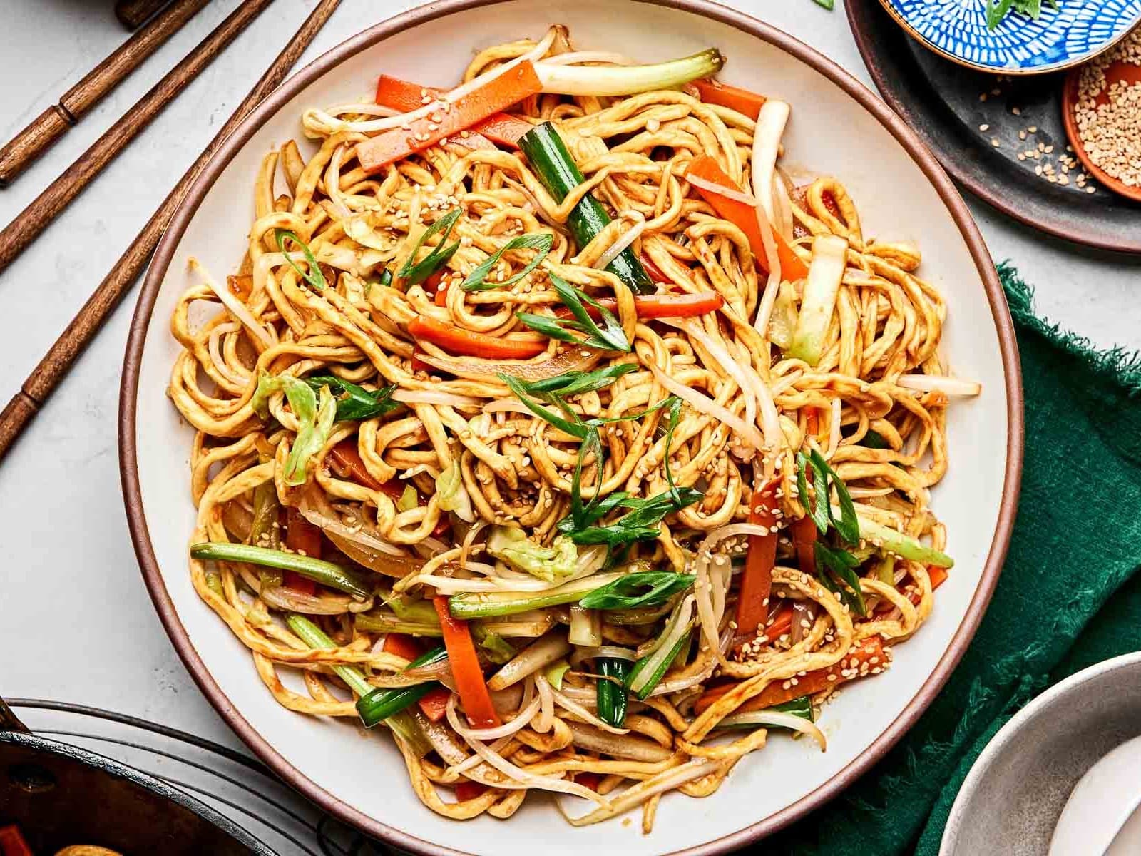 Stir Fried Chicken Noodles